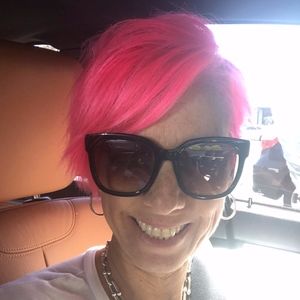 Meet your Posher, Monti